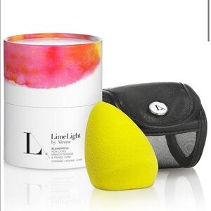 LIMELIFE— Blenderful Non-Latex Makeup Sponge